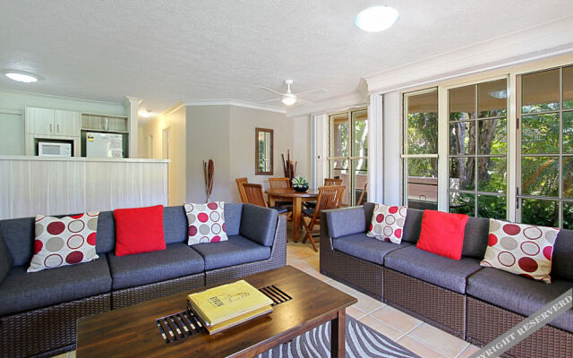 Sea Breeze Apartments