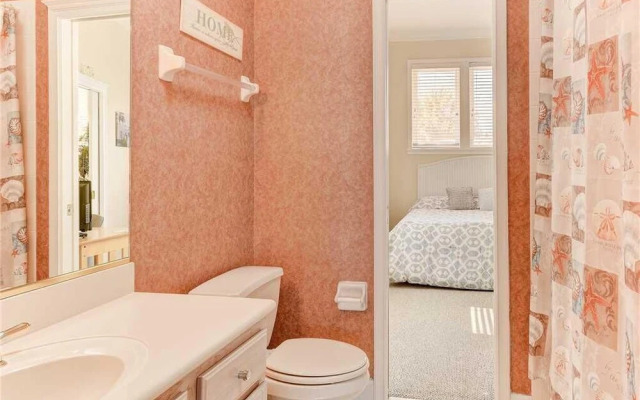 Ocean Delight - Four Bedroom Home