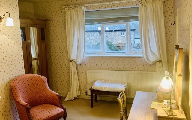 Peacocks Tearoom and Fine B&B