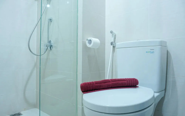 Warm and Relax Stay @ 1BR Puri Mansion Apartment