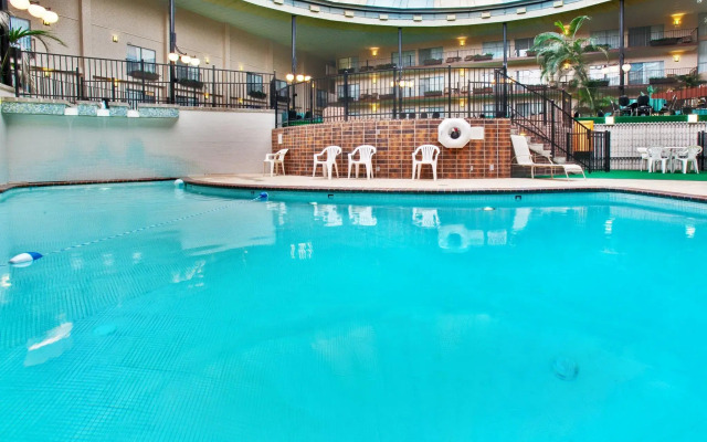 Holiday Inn Des Moines-Airport/Conf Center by IHG