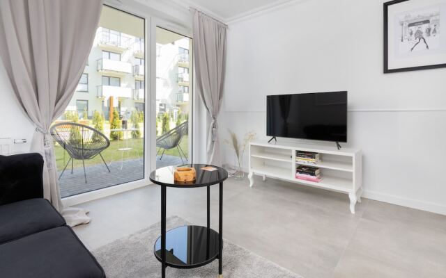 Gdynia Apartment Nasypowa by Renters