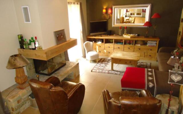 Appartement La Clusaz, 5 pièces, 10 personnes - FR-1-459-22