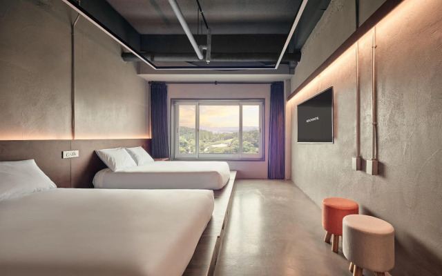 Kolon Hotel