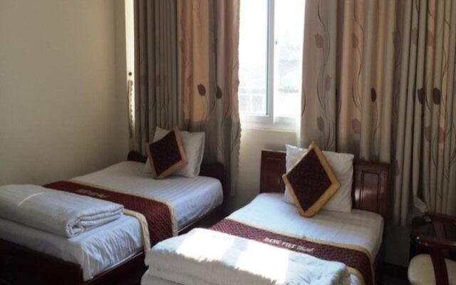 Dang Viet Hotel