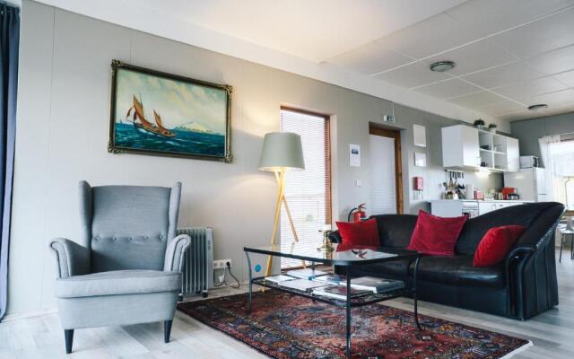 Kleifar: Ocean View Apartment
