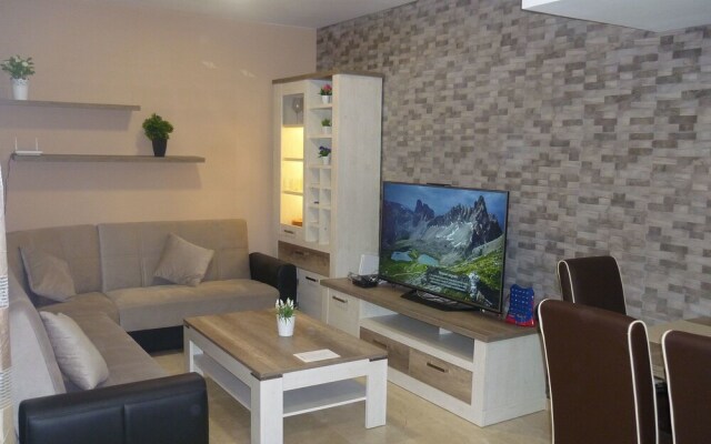 Quiet Modern Duplex