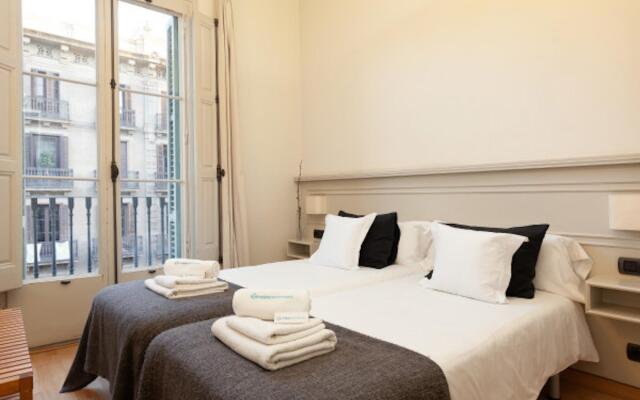 GAUDIR 7 · Bright & comfortable apart. near Passeig de Gracia