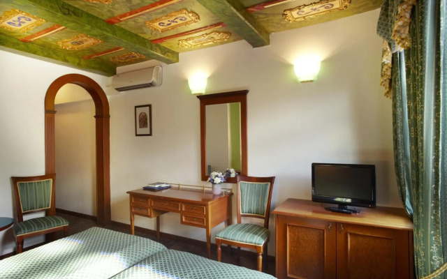 Hotel Royal Ricc