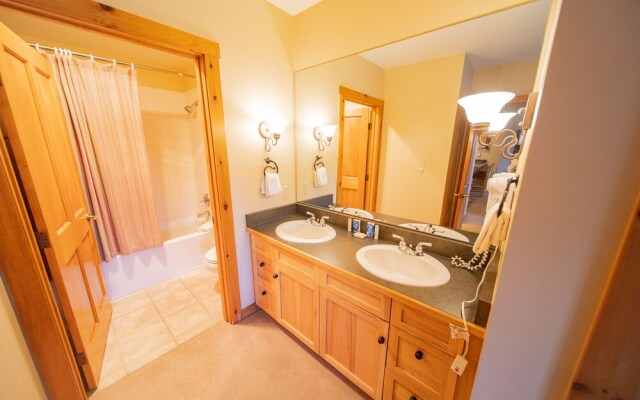 Dakota Lodge 8518 by SummitCove Vacation Lodging