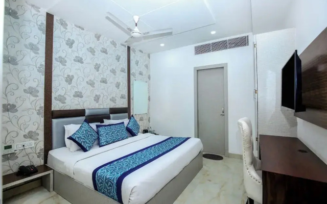 Hotel A Star-50m away from Golden Temple