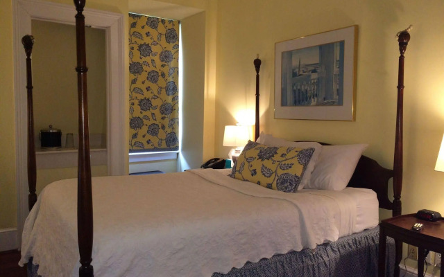 Barksdale House Inn