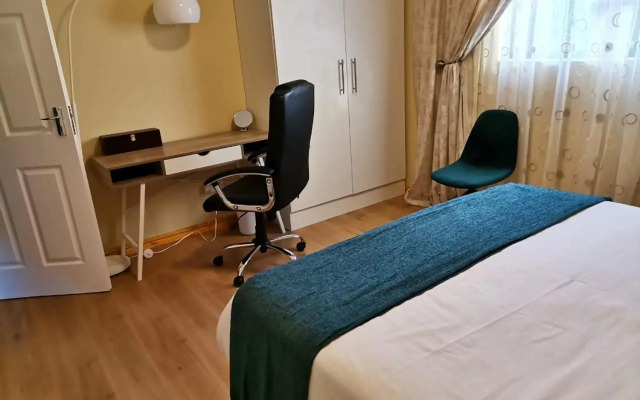 Shalom Self Catering