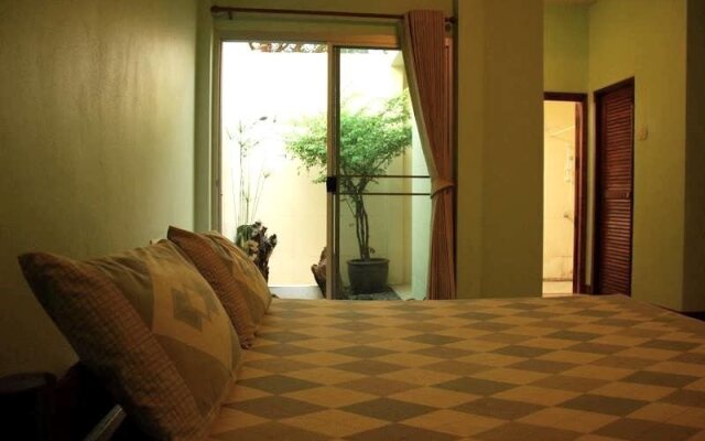 Tharawadee Resort