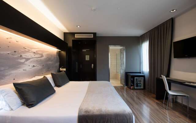 Catalonia Catedral Hotel