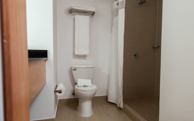 Holiday Inn Express Managua