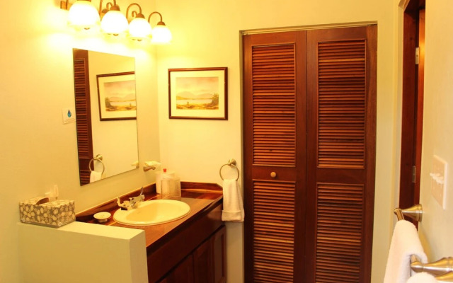 The Crimson Orchid Inn at Orchid Bay