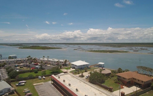 Pelican Inlet