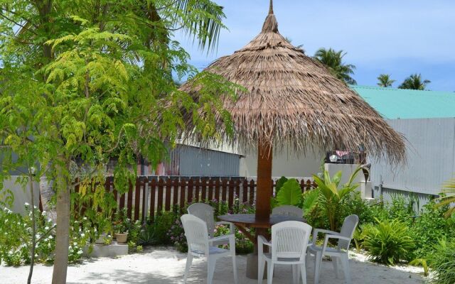 TME Retreats Dhigurah