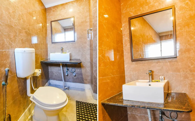 Fabhotel Aayash