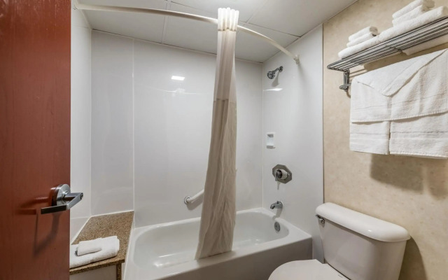 Quality Inn Bradley - Bourbonnais