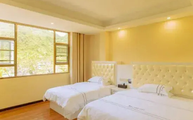 Detian Kapok Hotel