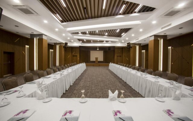 Pırıl Hotel Thermal & Beauty SPA