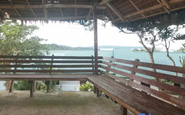 RedDoorz @ Garvs Boutique Hotel Boracay