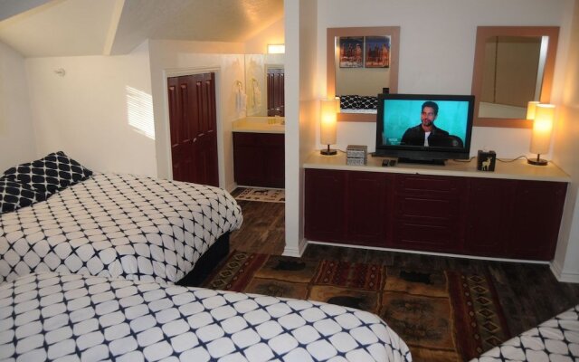Park City Condo with 6 beds, 3 bedroom, 3 bath, 4 min to ski, 2 min to Sundance HQ