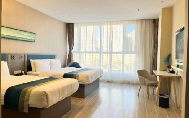 Homeinn Selected Hotel (Tongliao Wanda Plaza)