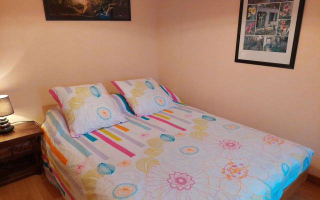 Semi-detached House With sea Views, Porspoder