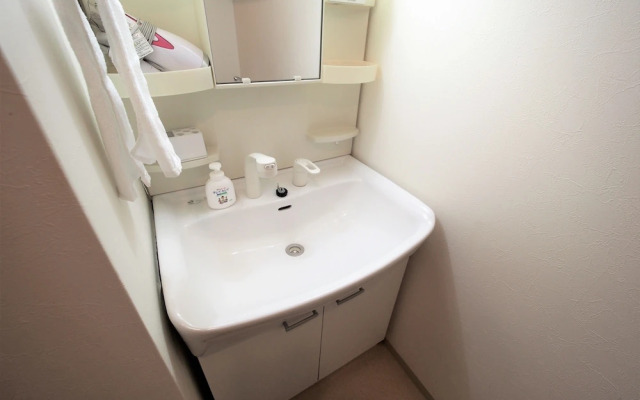 City Street Inn 501 PH279