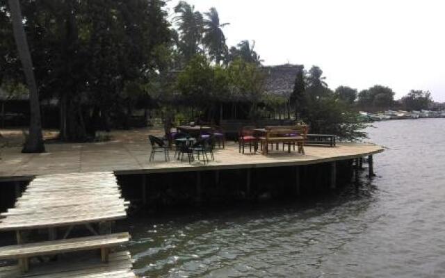 Cocodance Beach Resort