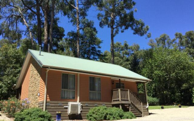 Emerald Creek Cottages