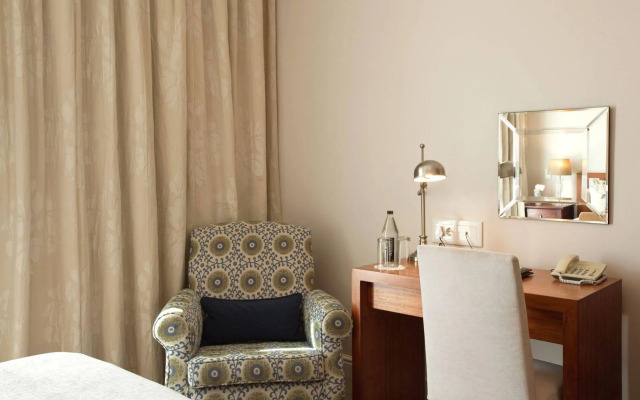 Cascade Country Manor