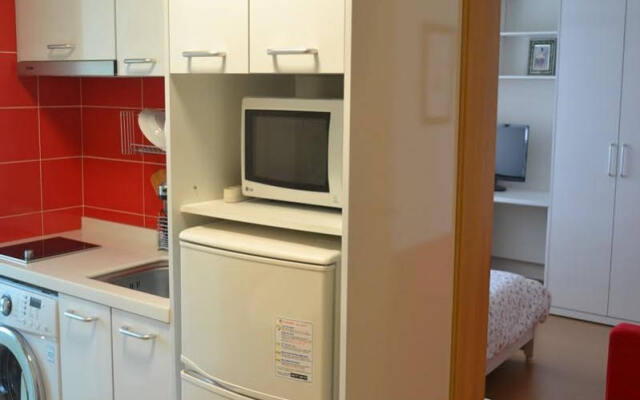 Central Gangnam Nice Guesthouse