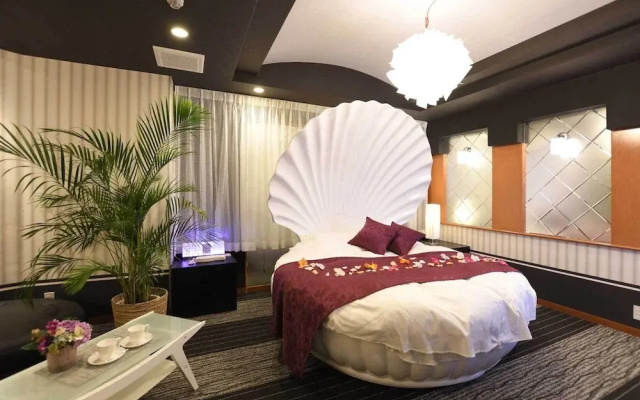 Hotel GLOW - Adults Only