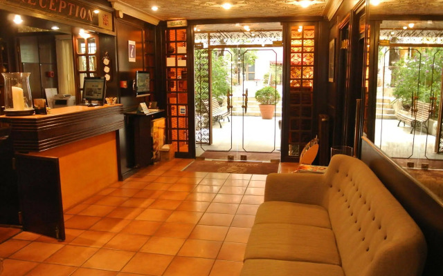 Hotel Albion