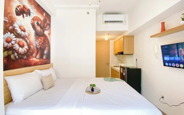 Comfy And Nice Studio Apartment Tokyo Riverside Pik 2