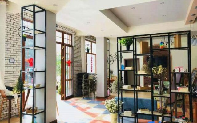 Xiaoma Benben Guesthouse