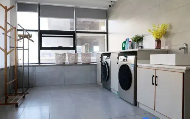 KunLunLeJu Jingxuan Hotel (Zhengzhou South China City Jinyi City)