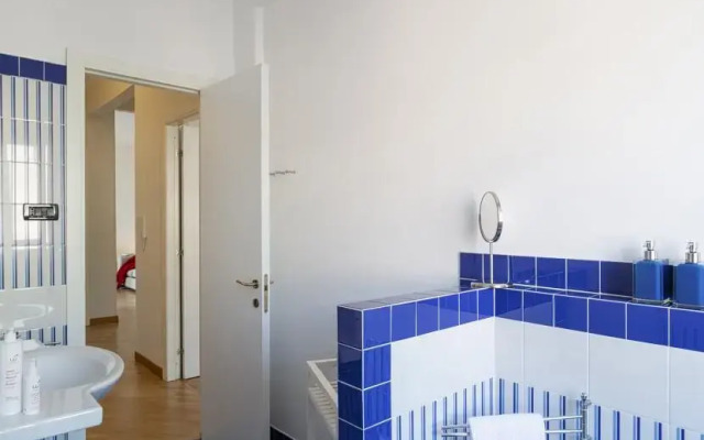 Flat 104M² 2 Bedrooms 1 Bathroom - Genoa