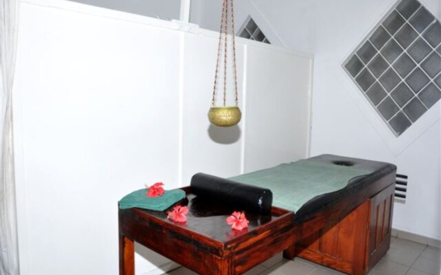 Muthumuni Ayurveda River Resort