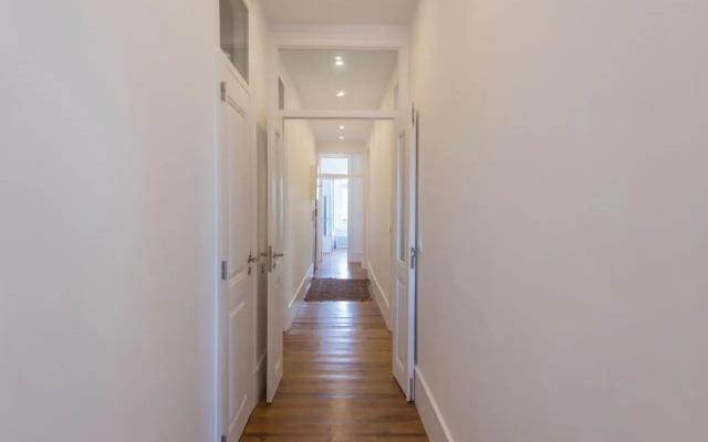 LovelyStay - Comfortable apartment with river views