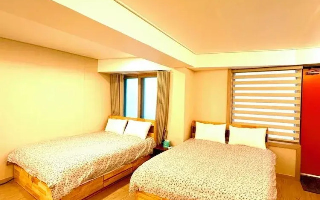 R Guesthouse Jongmyo