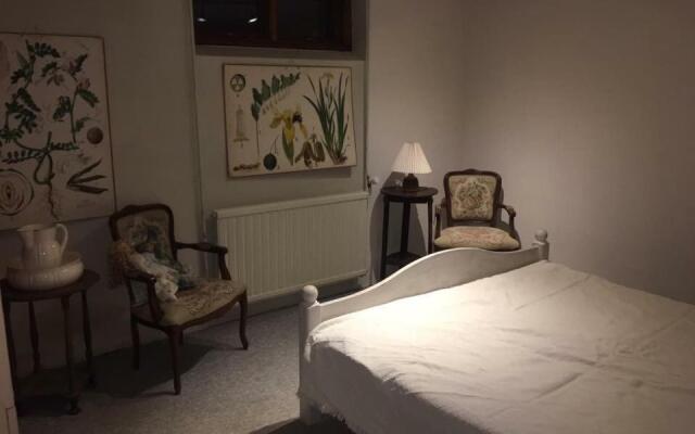 Æbelø-guidens B&B