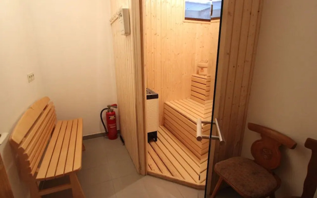 Chalet With Sauna in Piesendorf Near ski Area