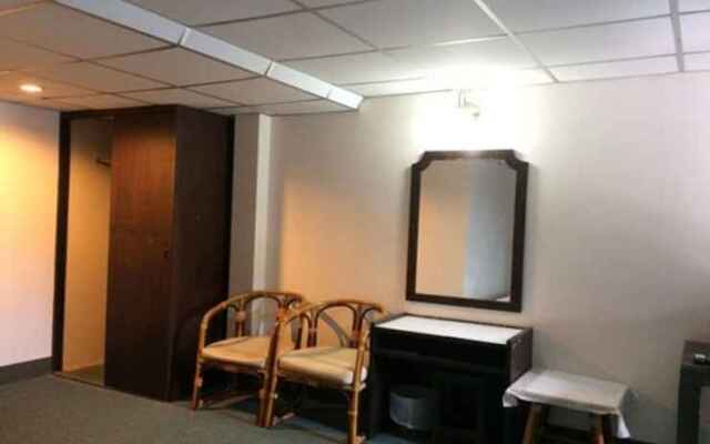 Lukmuang2 Hotel