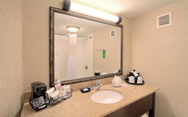 Hampton Inn Charlotte - University Place