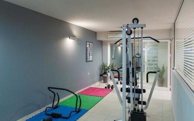Kalamaki Mare Suites